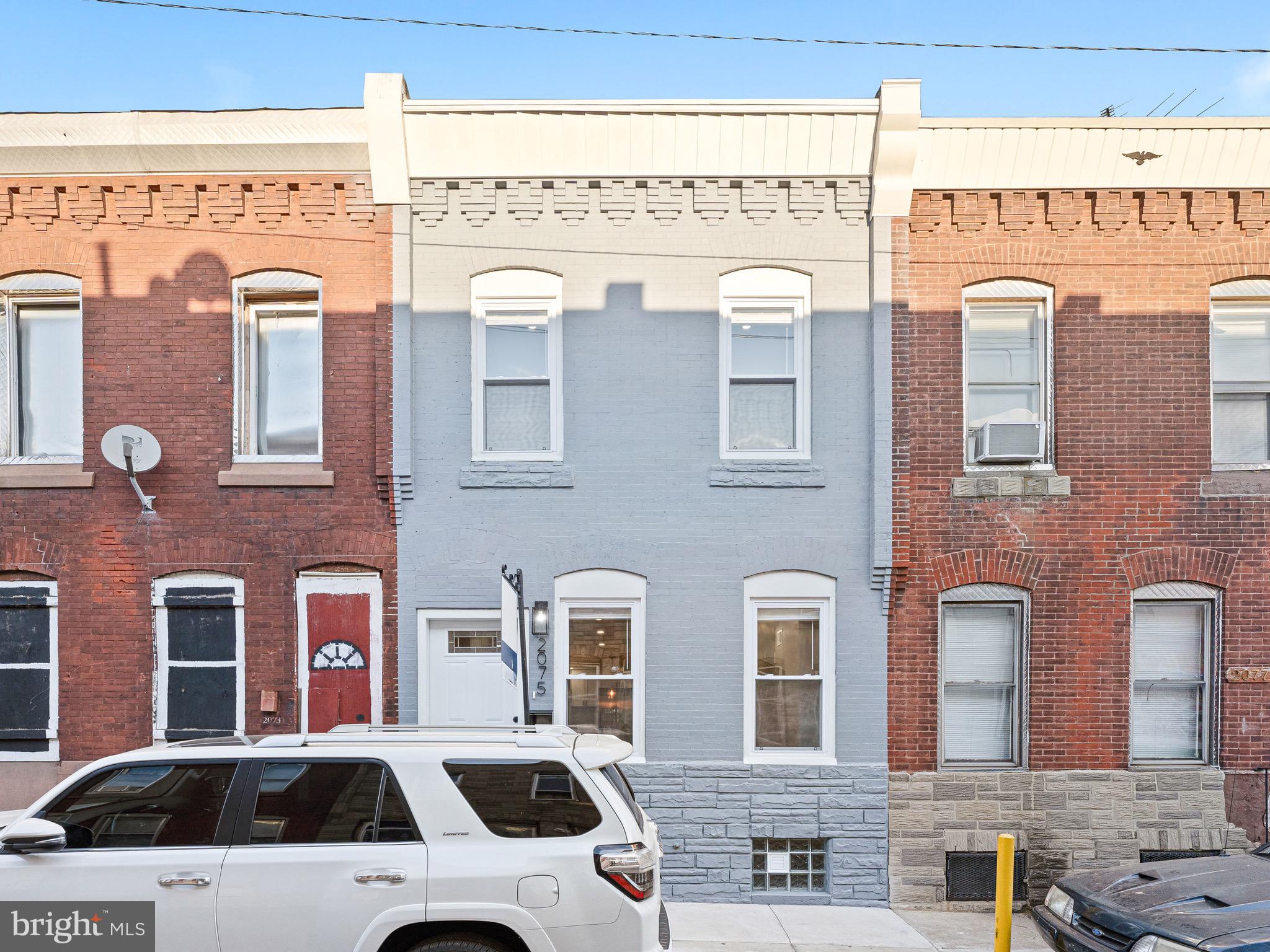 PORT RICHMOND - Residential