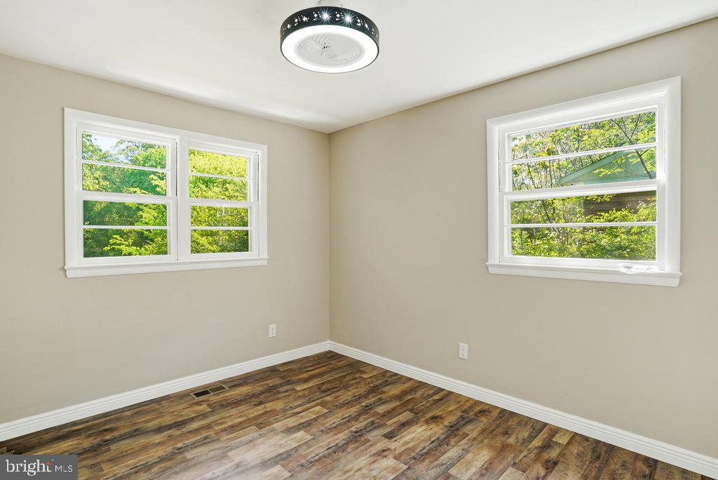 CEDAR RIDGE - Residential