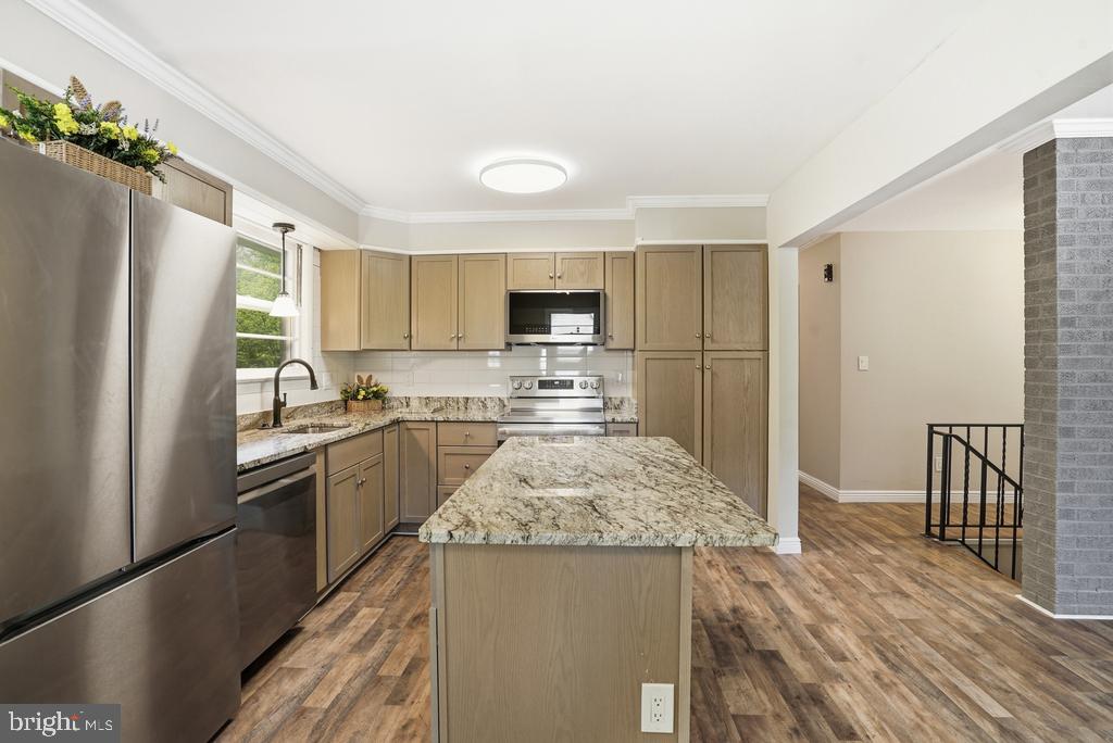 CEDAR RIDGE - Residential