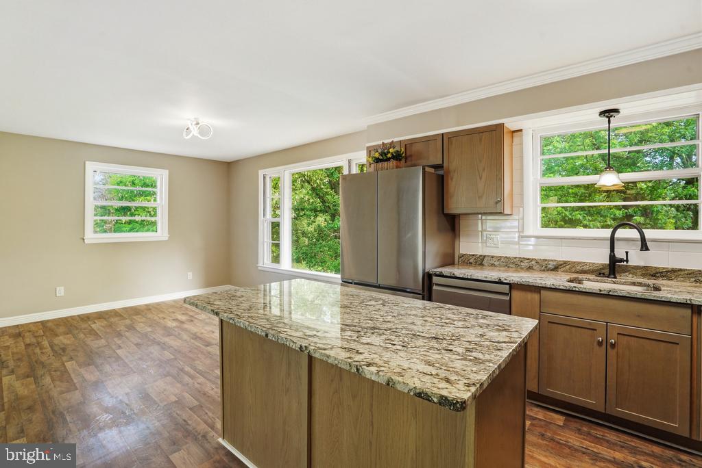 CEDAR RIDGE - Residential