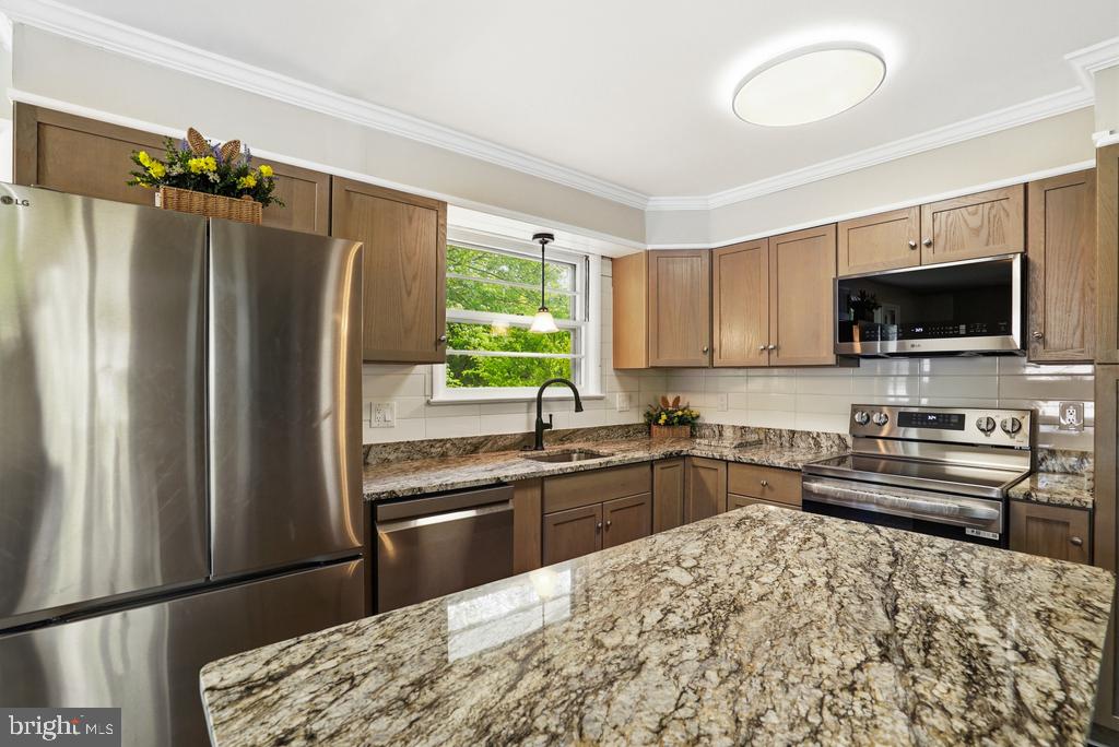 CEDAR RIDGE - Residential