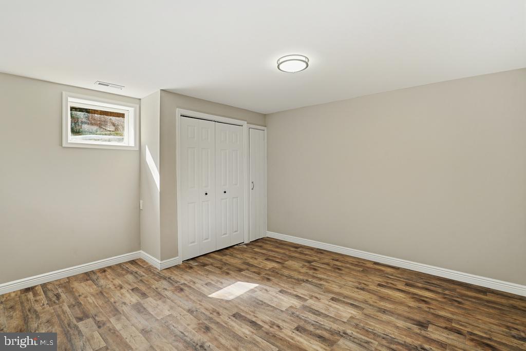 CEDAR RIDGE - Residential