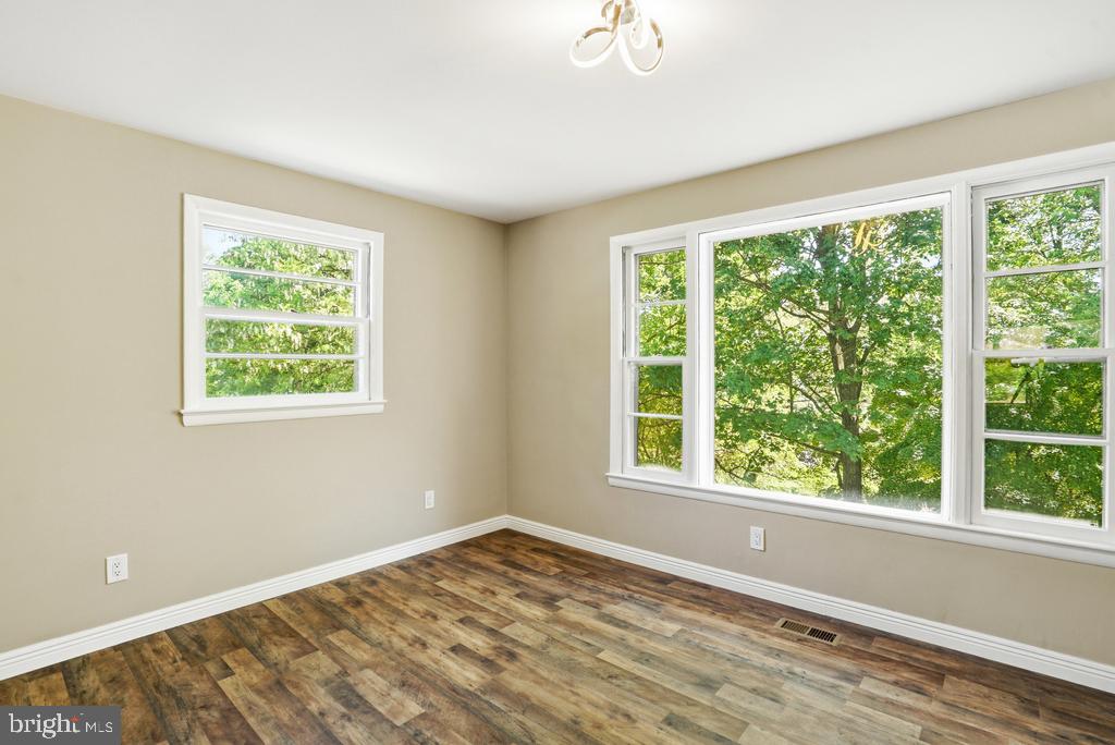 CEDAR RIDGE - Residential