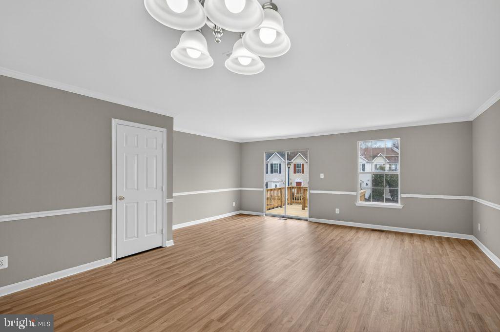 WILLIAMSTOWN - Residential