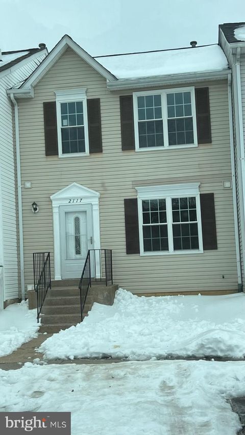 2117 FORT DONELSON COURT DUMFRIES VA 22026