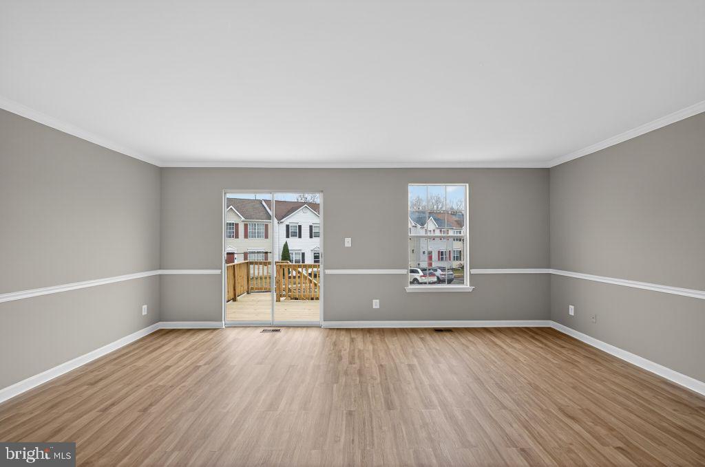 WILLIAMSTOWN - Residential