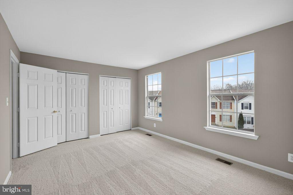 WILLIAMSTOWN - Residential