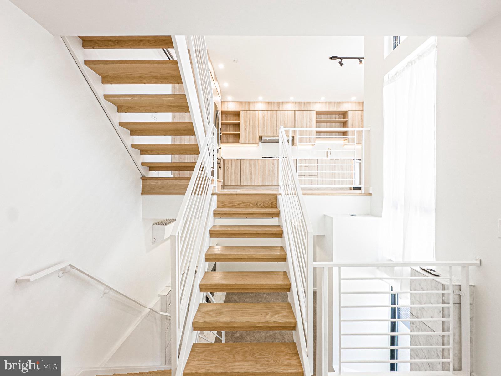 OLDE KENSINGTON - Residential