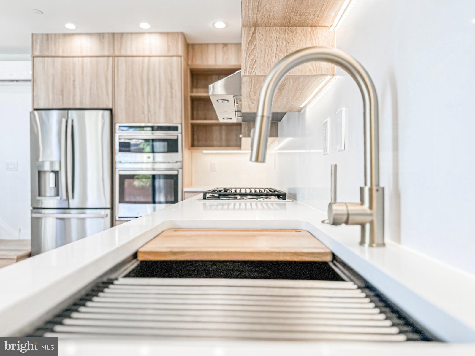 OLDE KENSINGTON - Residential