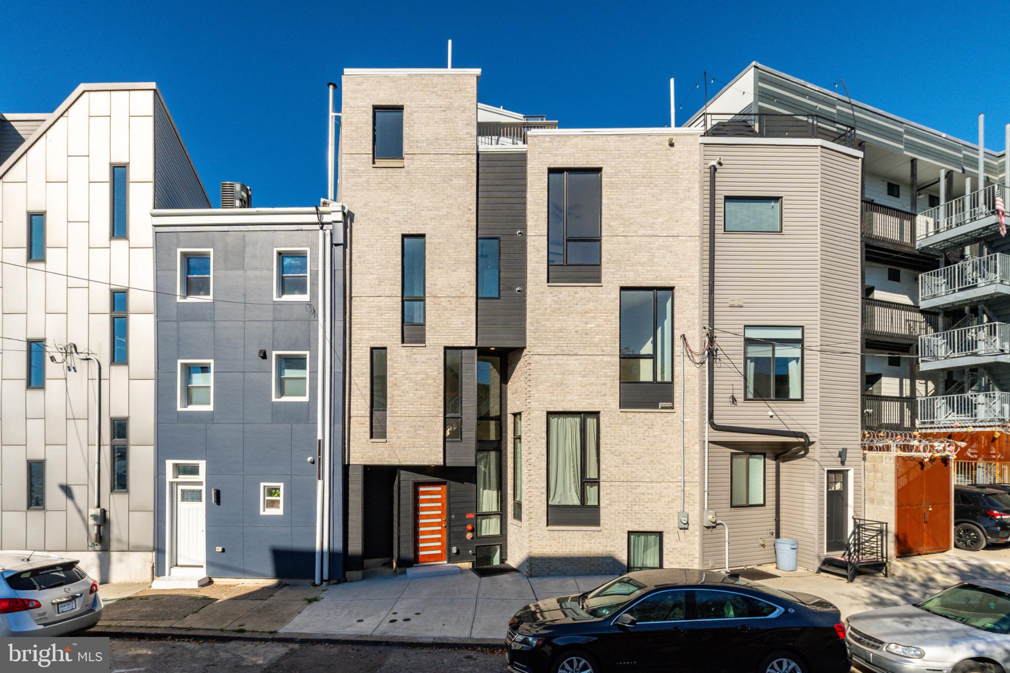 OLDE KENSINGTON - Residential