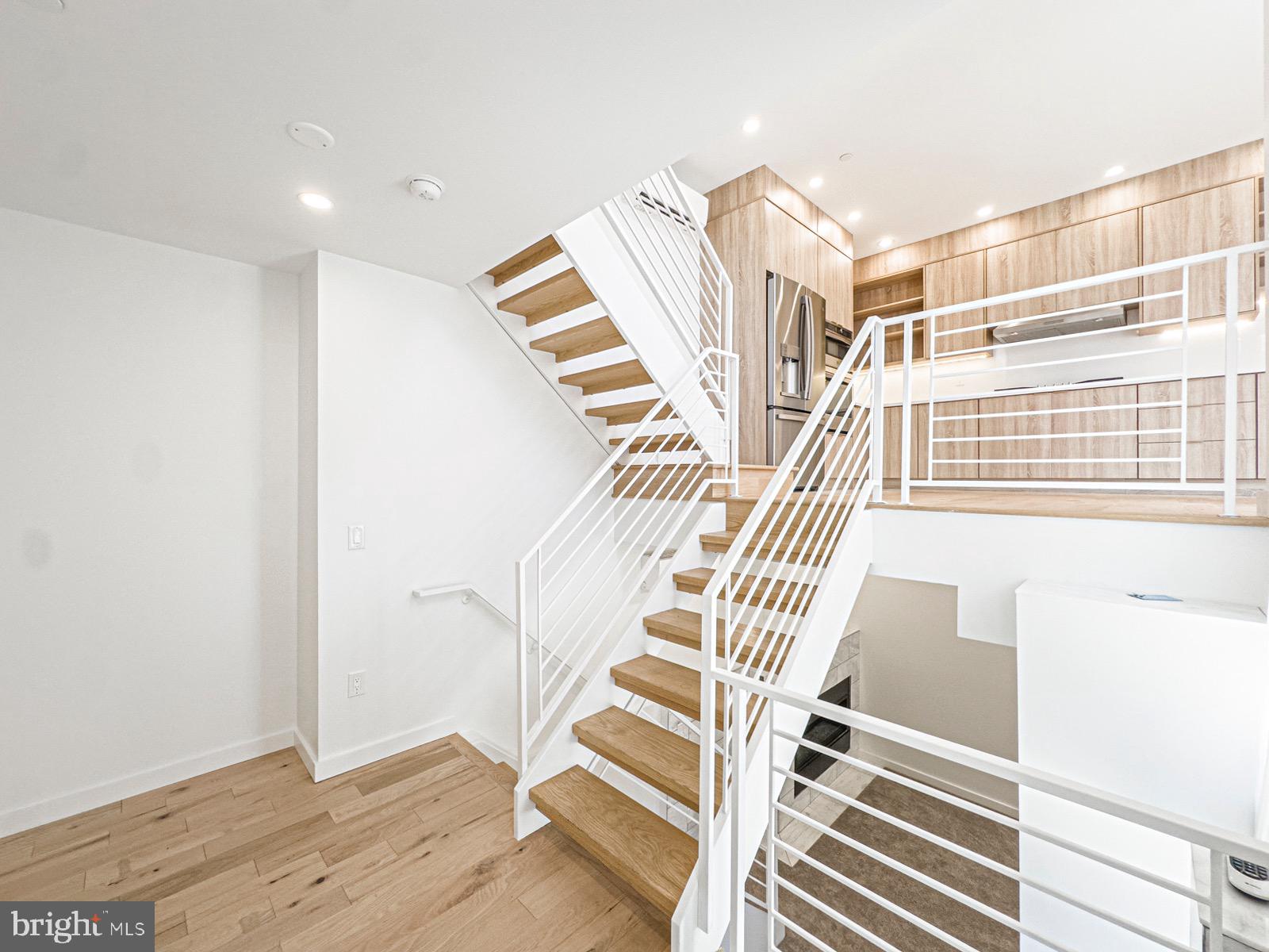 OLDE KENSINGTON - Residential