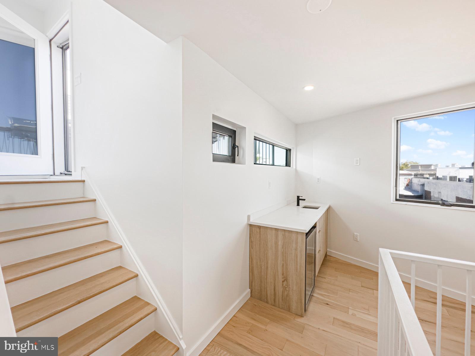 OLDE KENSINGTON - Residential