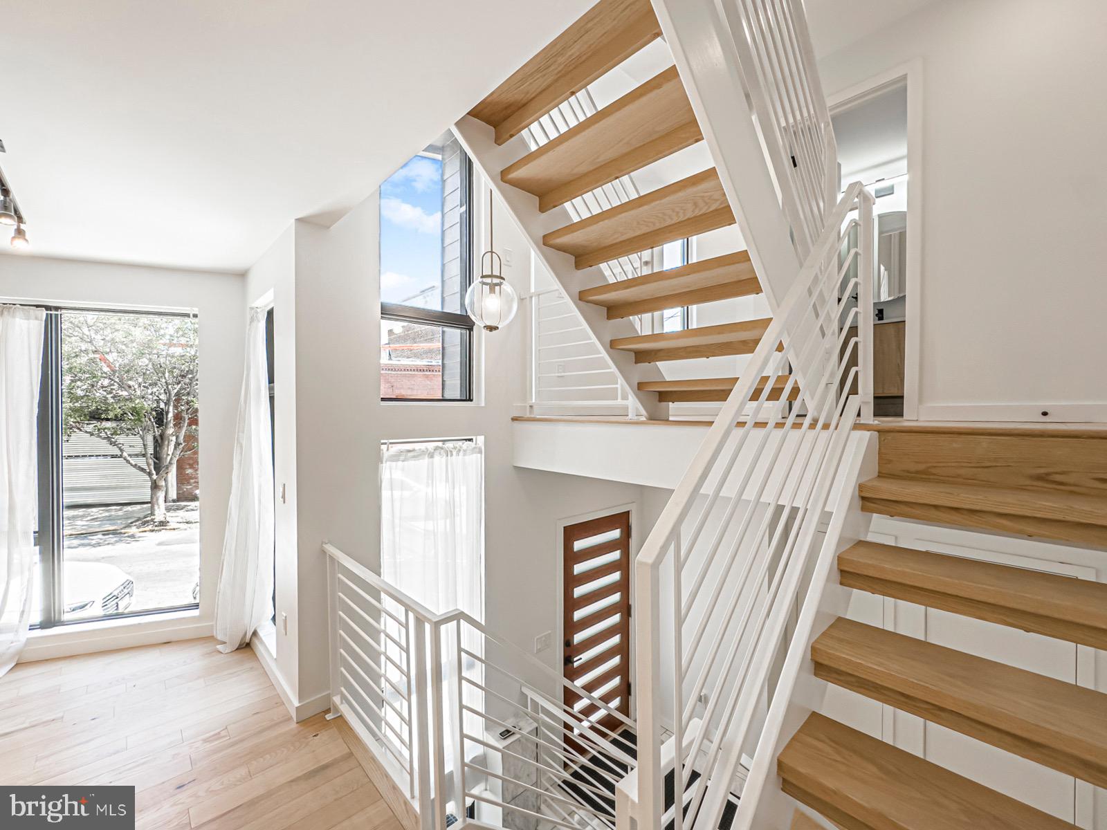 OLDE KENSINGTON - Residential