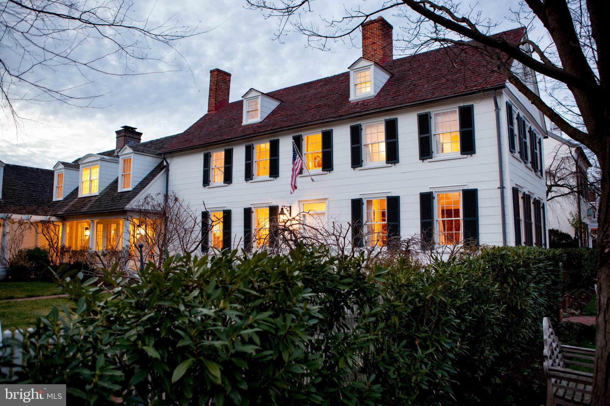 OLD TOWN ALEXANDRIA - Residential