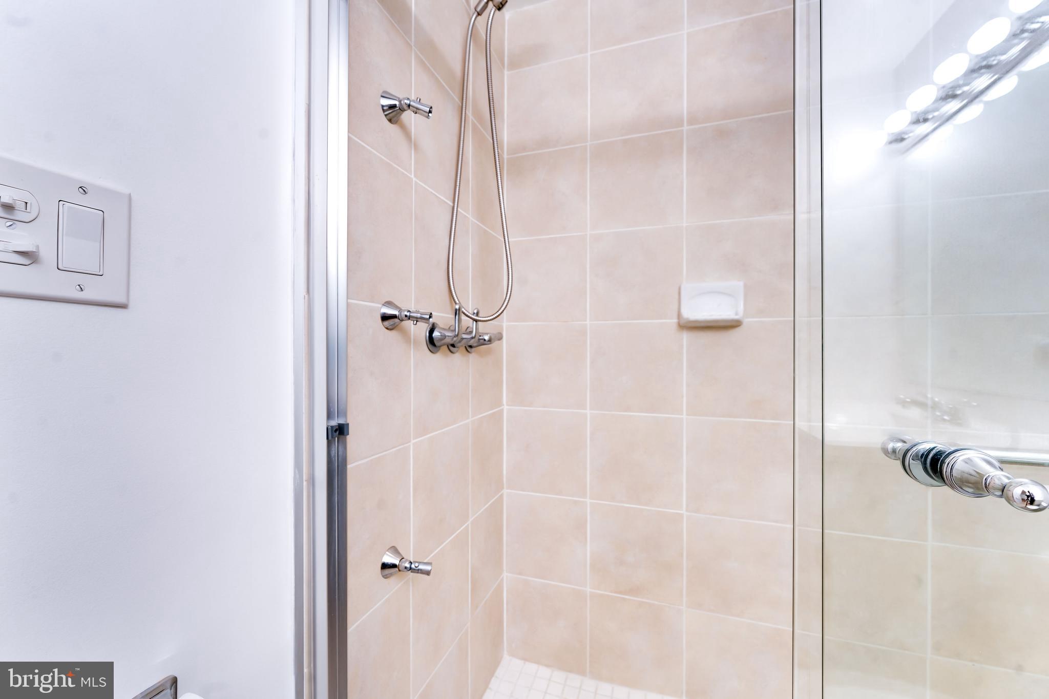 HIGHBRIDGE - Residential