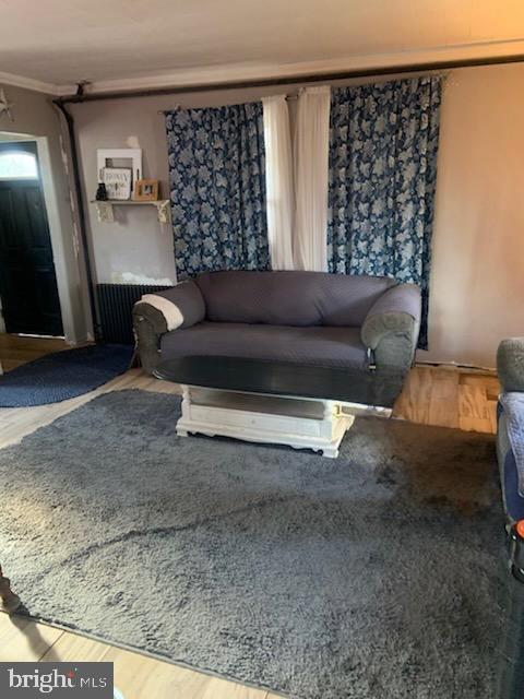 6126 LONGWOOD AVENUE