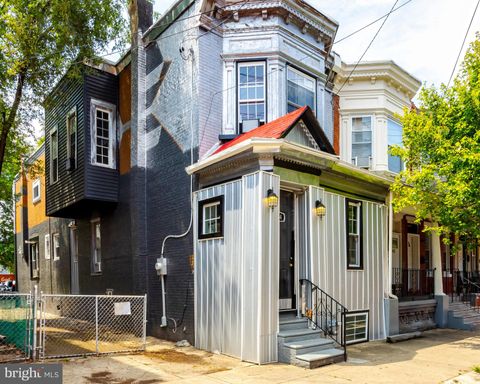 424 STATE STREET CAMDEN NJ 08102