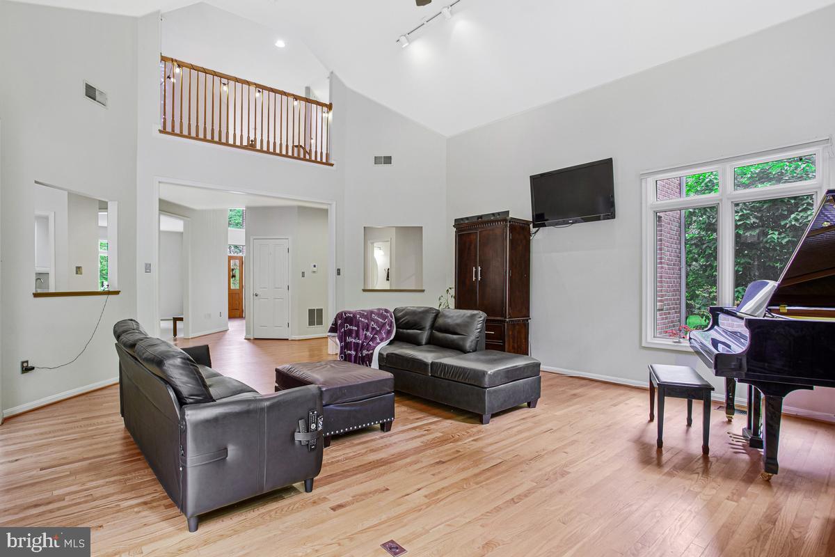 BRIERLY - Residential