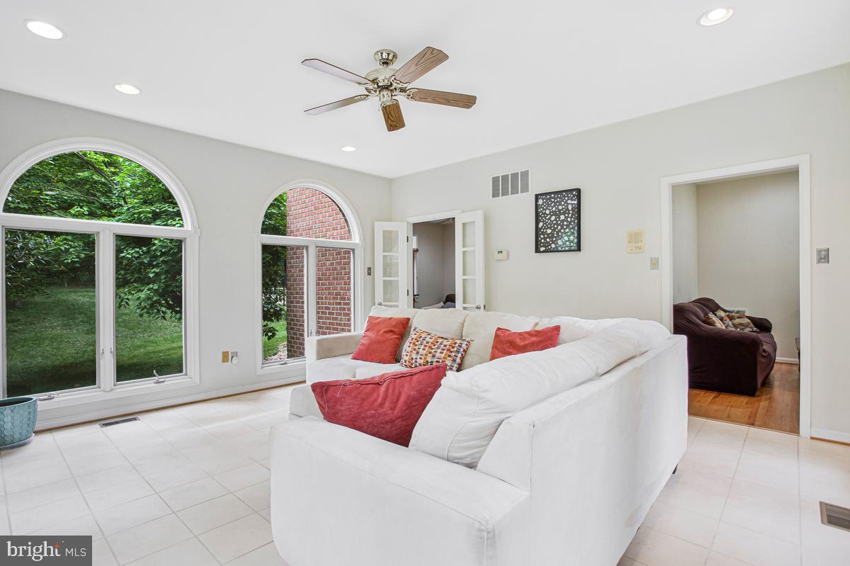 BRIERLY - Residential