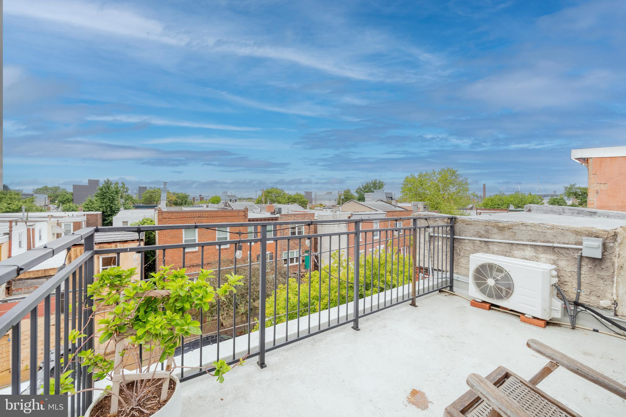 FISHTOWN - Residential Lease