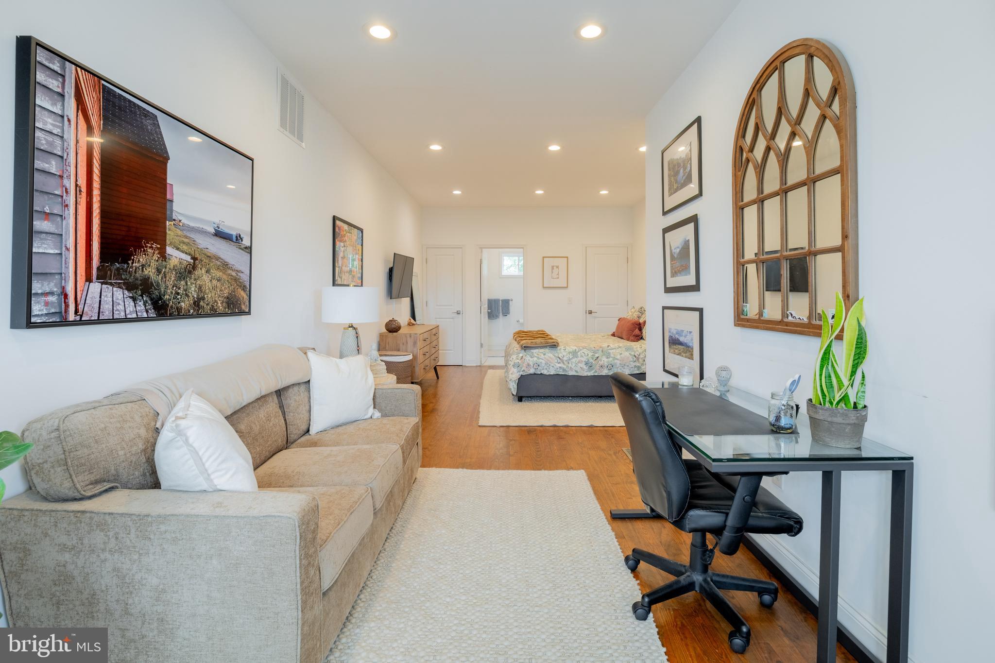 FISHTOWN - Residential Lease