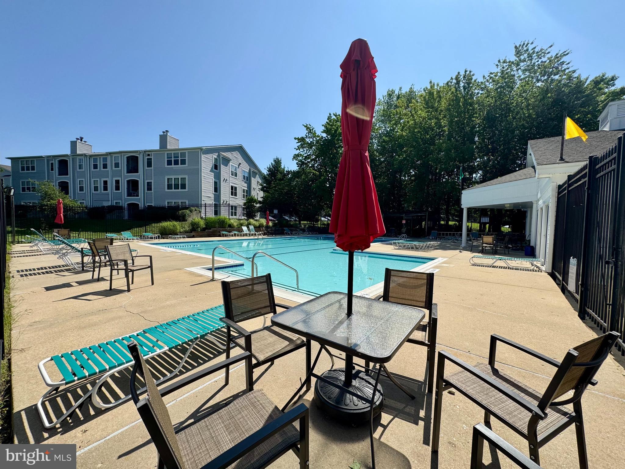 ANNAPOLIS OVERLOOK - Residential