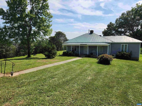 Homes For Rent - 1829 Cabell Rd Rd<br/> WINGINA, VA 24599