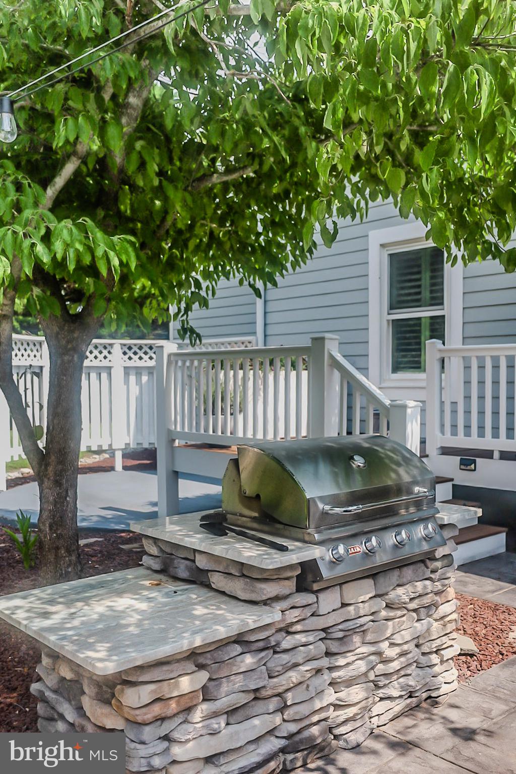 SHELL MILL LANDING - Residential