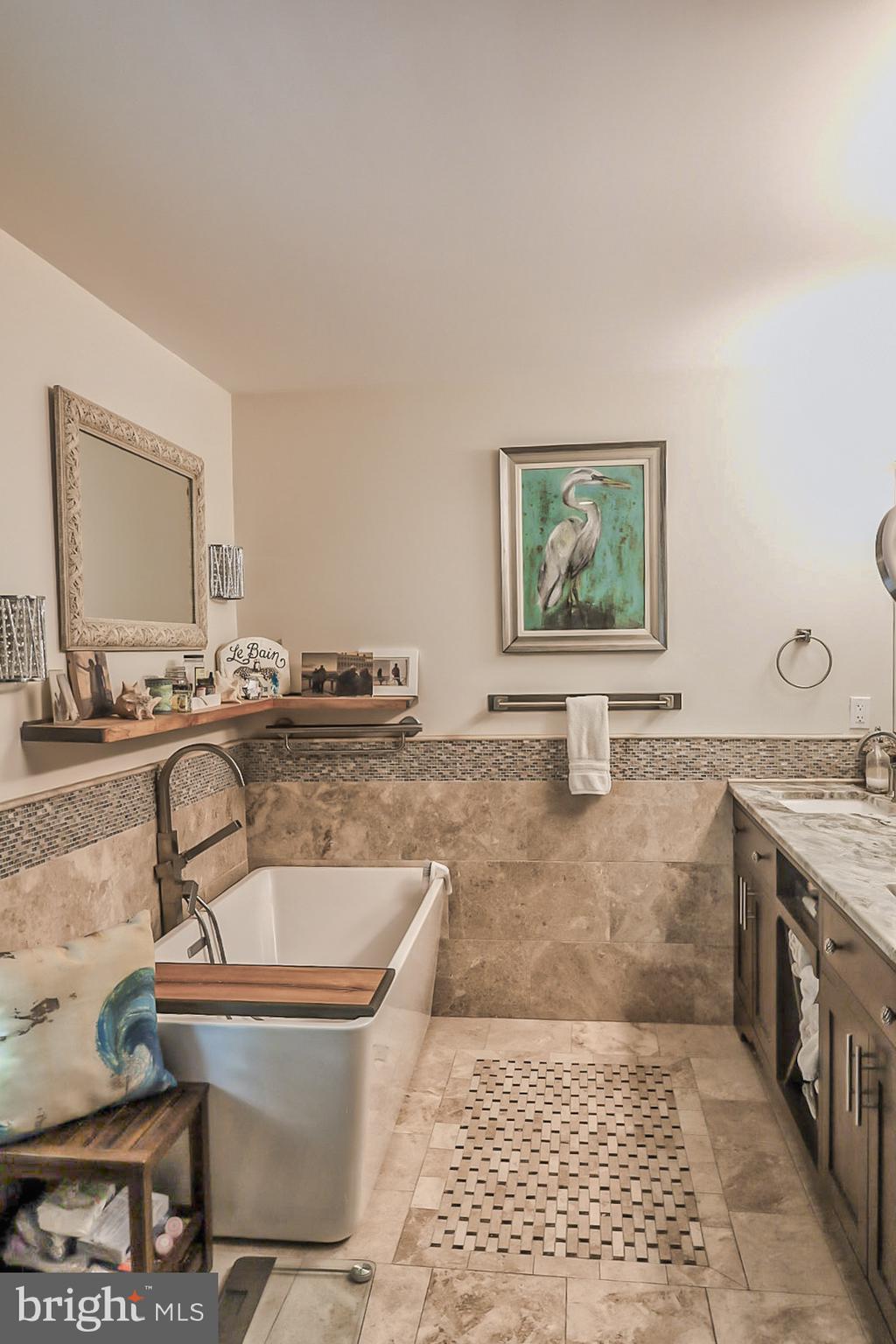 SHELL MILL LANDING - Residential