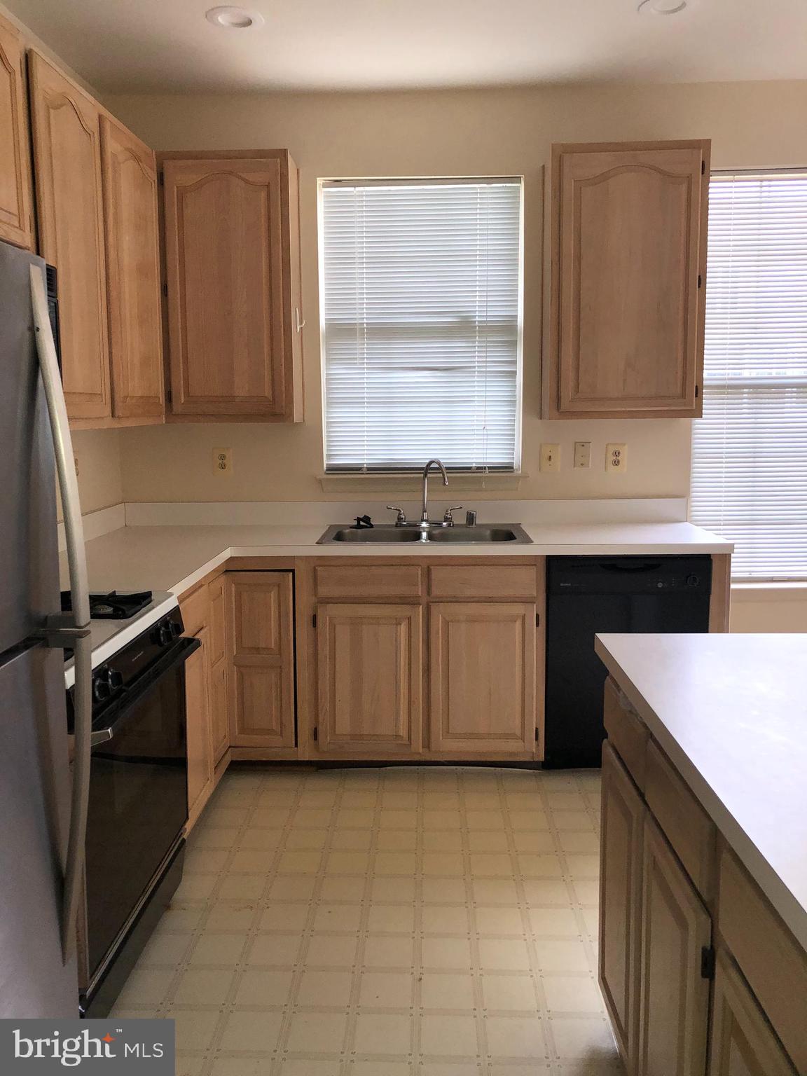 CASCADES LOWES ISLAND - Residential Lease