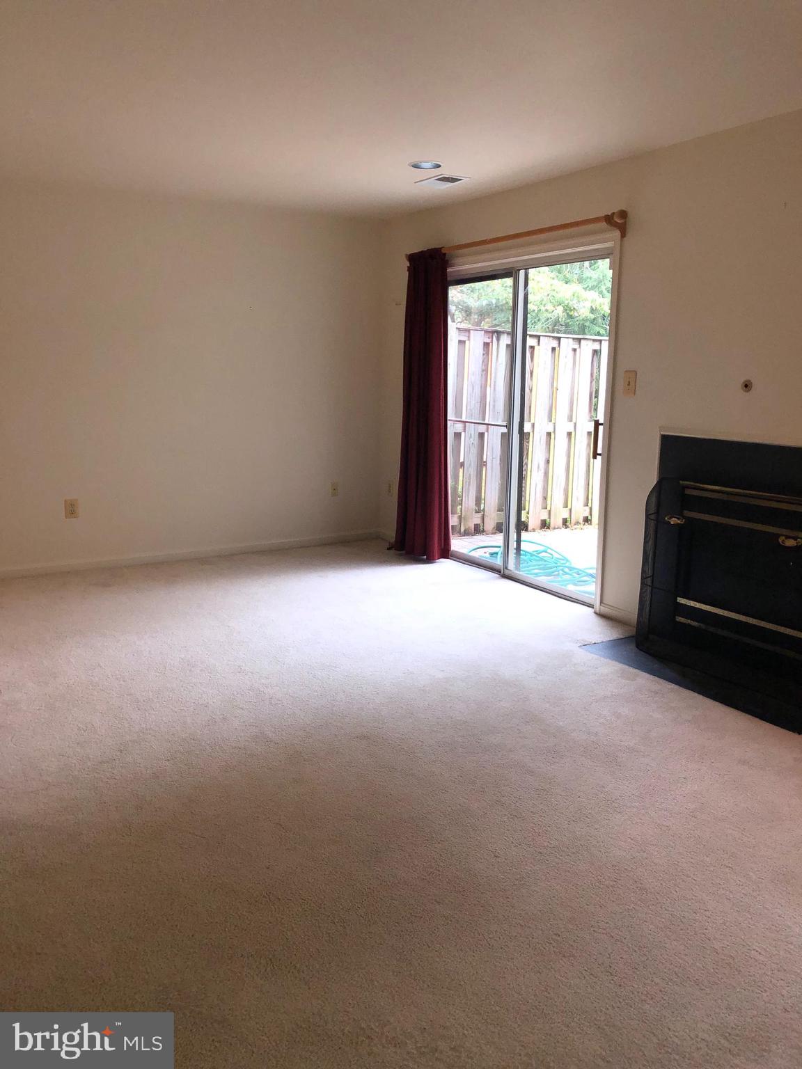 CASCADES LOWES ISLAND - Residential Lease