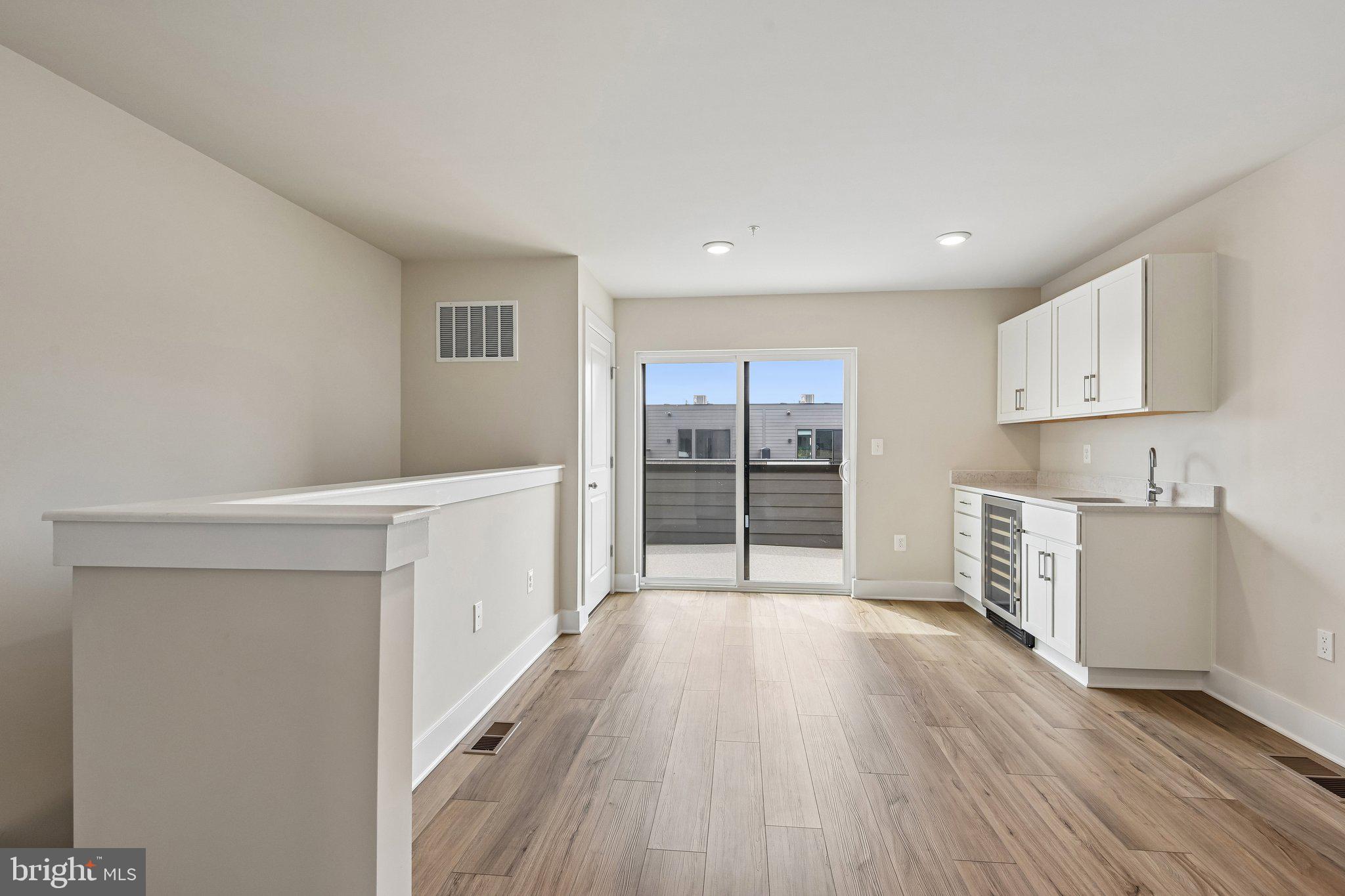 LOCKE LANDING - Residential