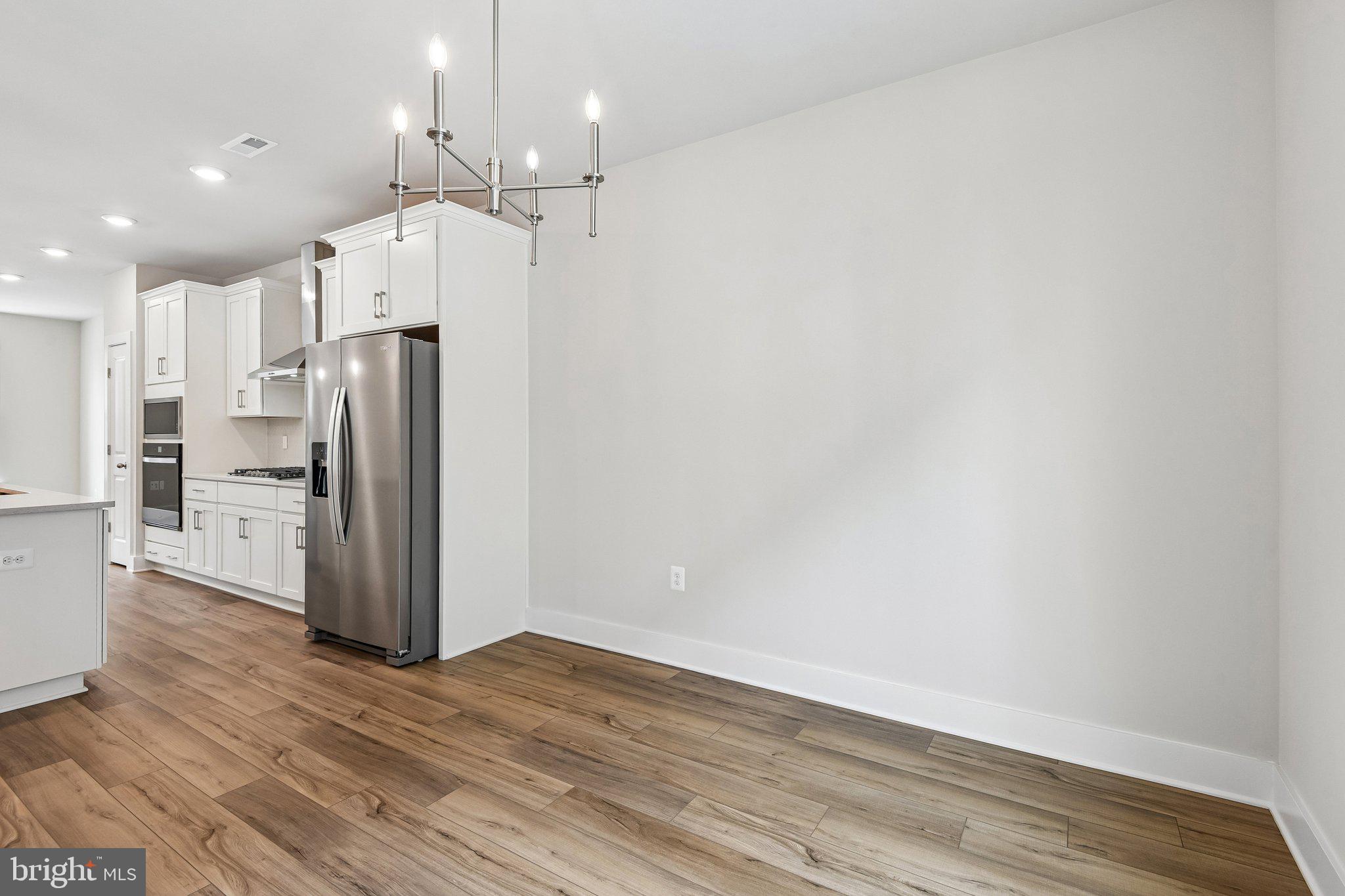 LOCKE LANDING - Residential
