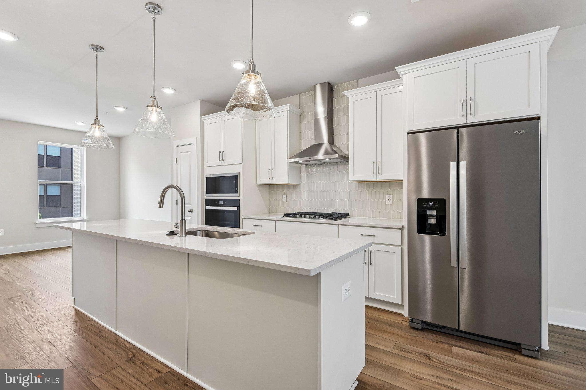 LOCKE LANDING - Residential