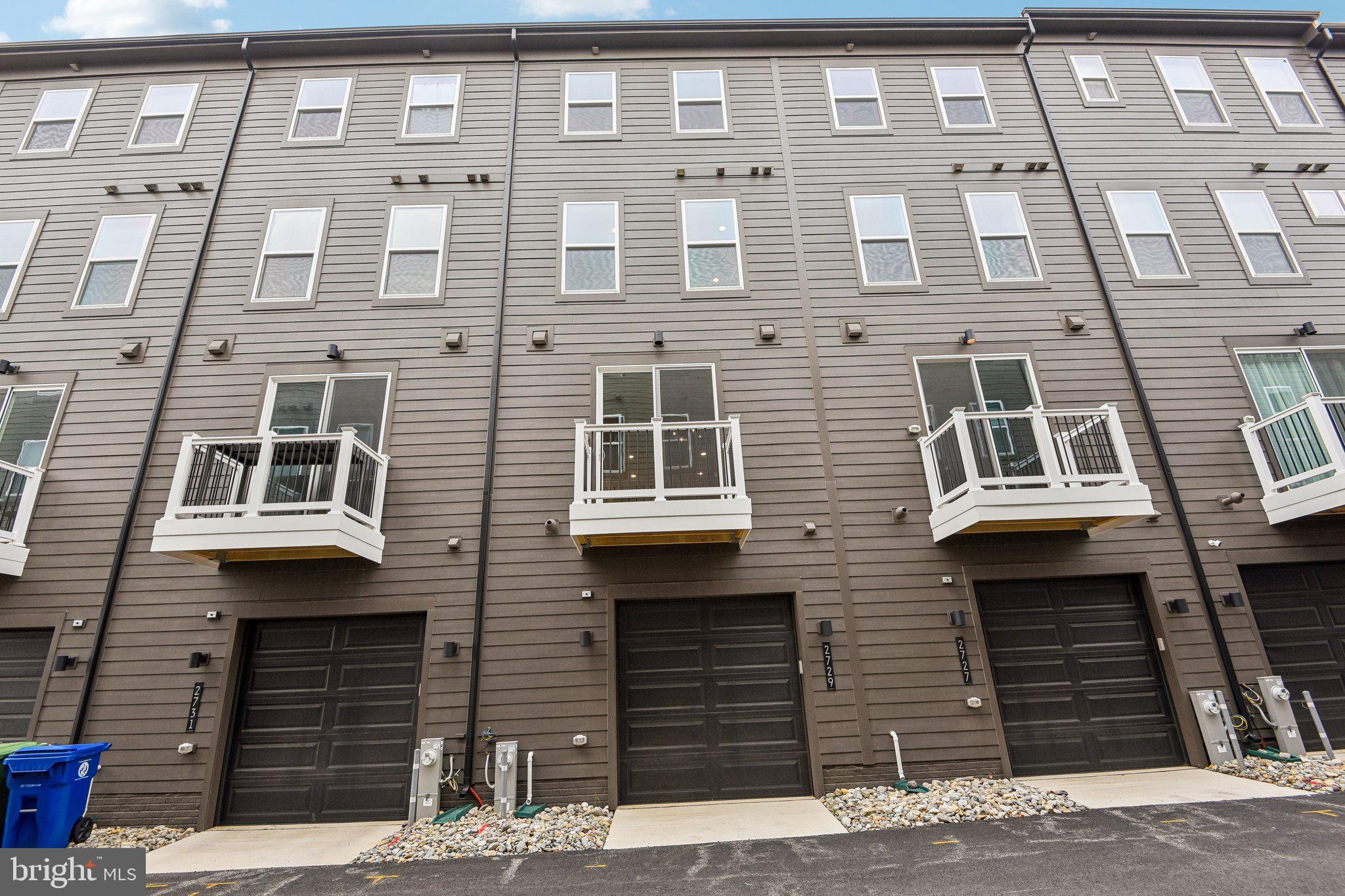 LOCKE LANDING - Residential