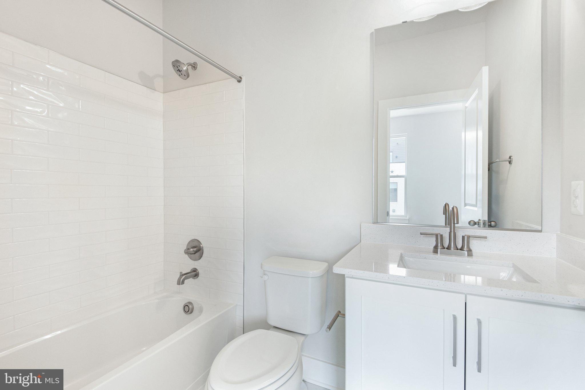 LOCKE LANDING - Residential