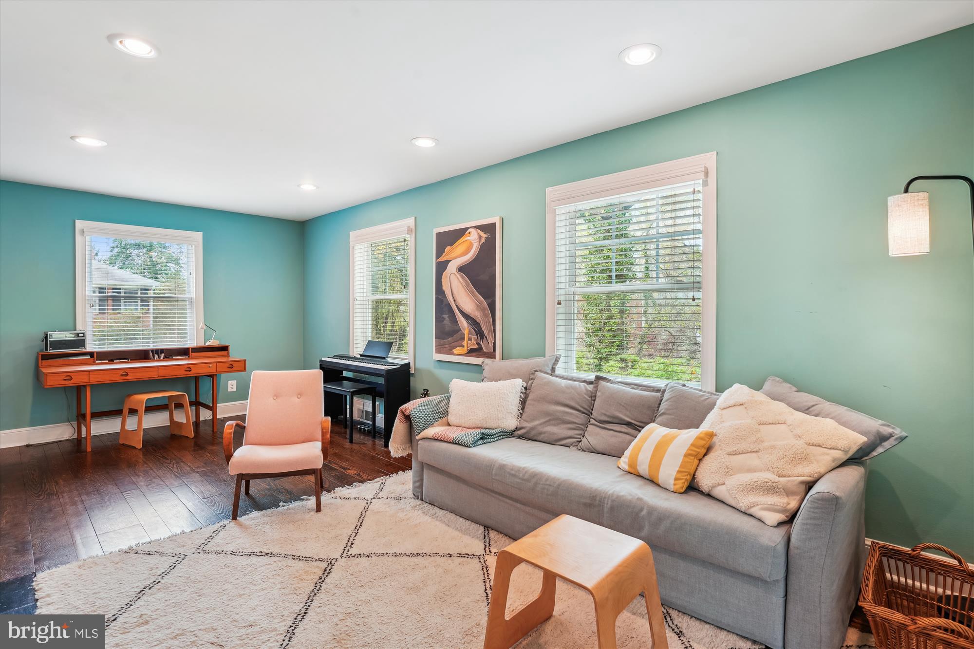 MOHICAN HILLS - Residential