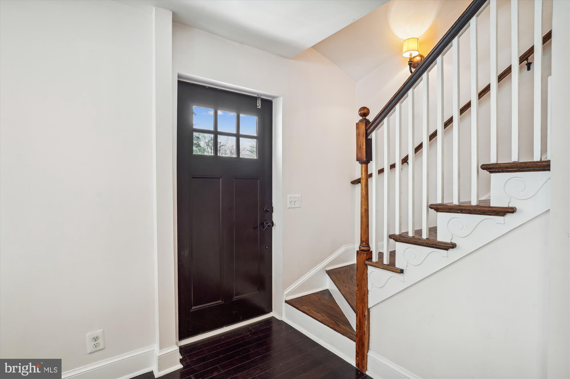 MOHICAN HILLS - Residential