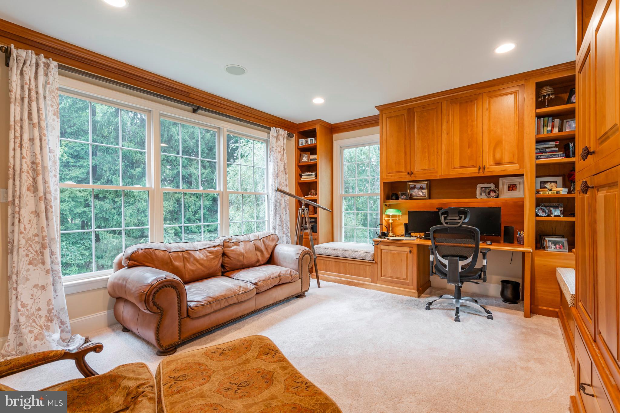 BRIARWOOD - Residential