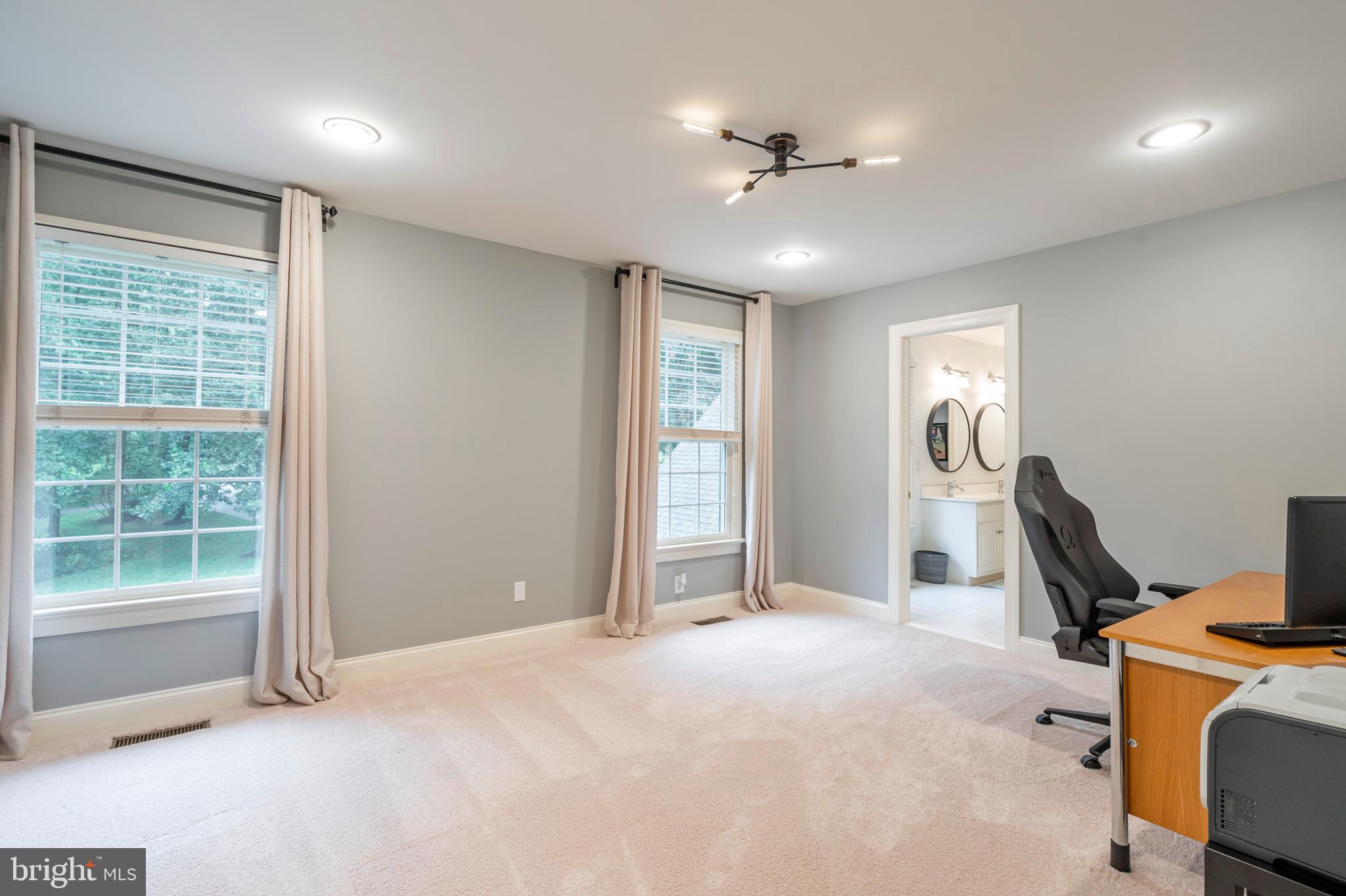 BRIARWOOD - Residential