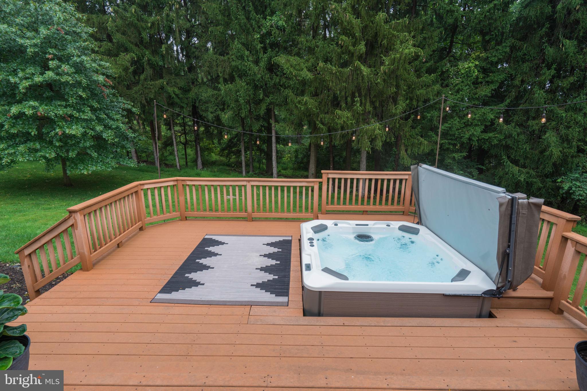 BRIARWOOD - Residential