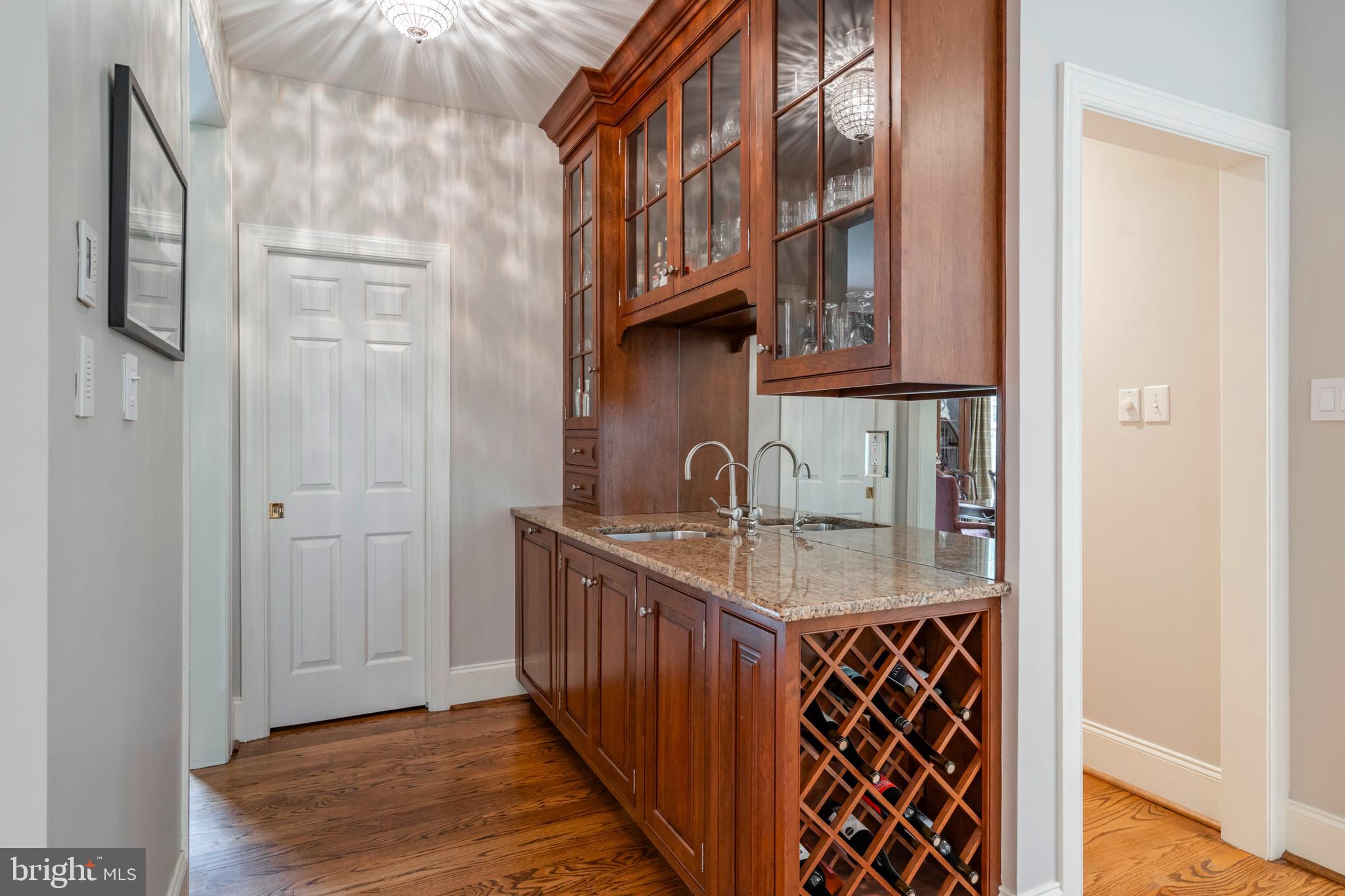 BRIARWOOD - Residential