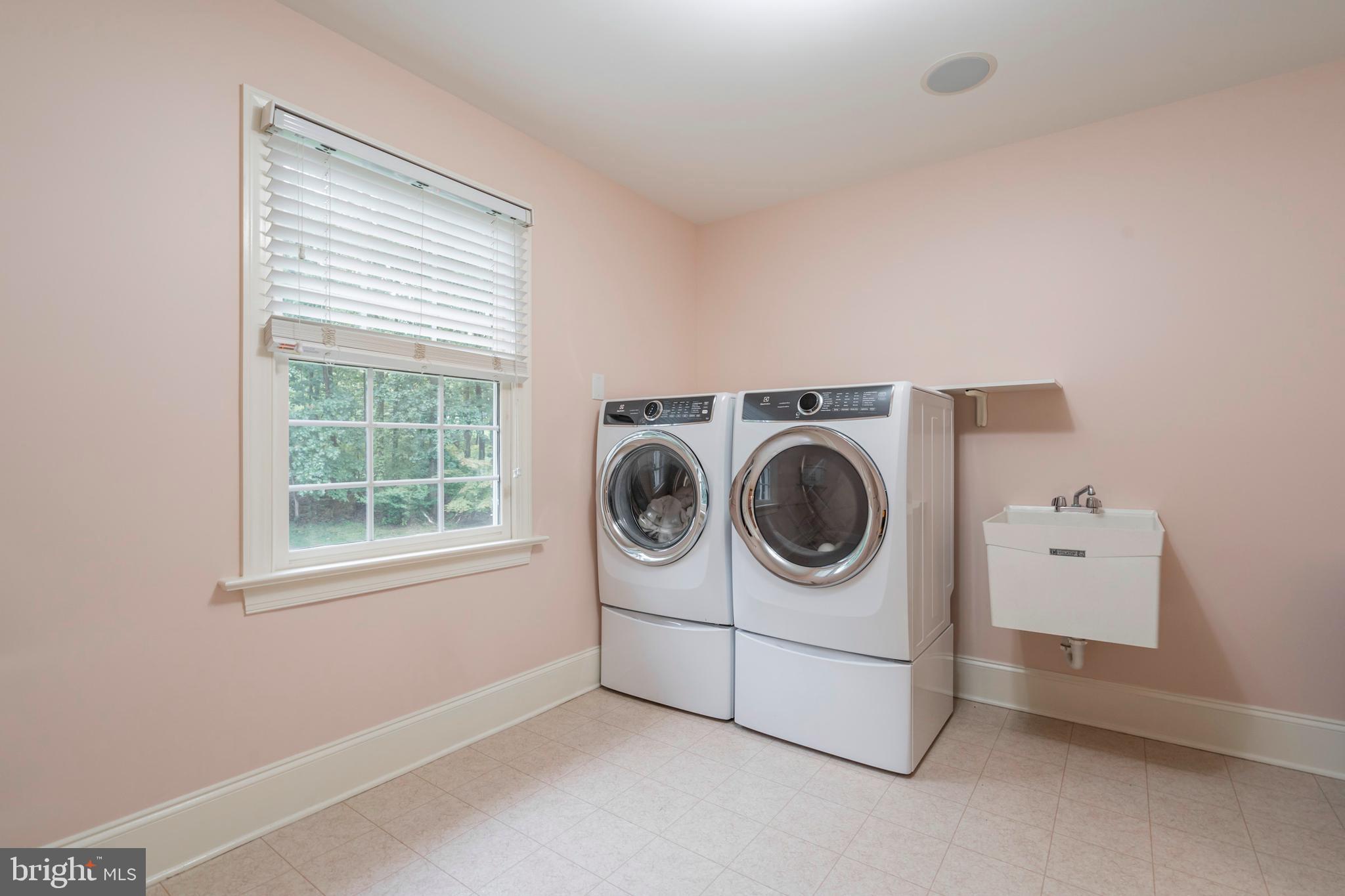 BRIARWOOD - Residential