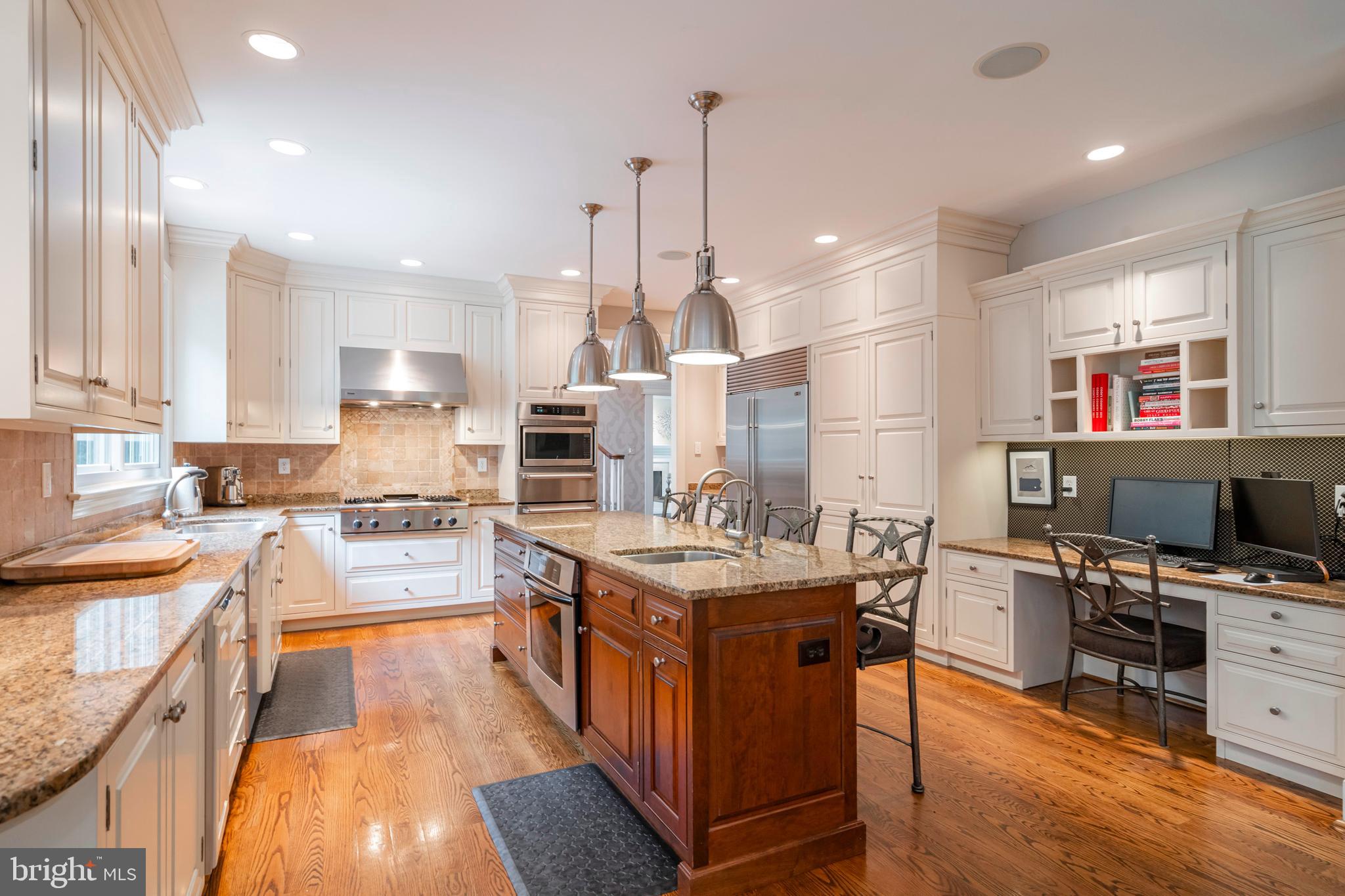 BRIARWOOD - Residential