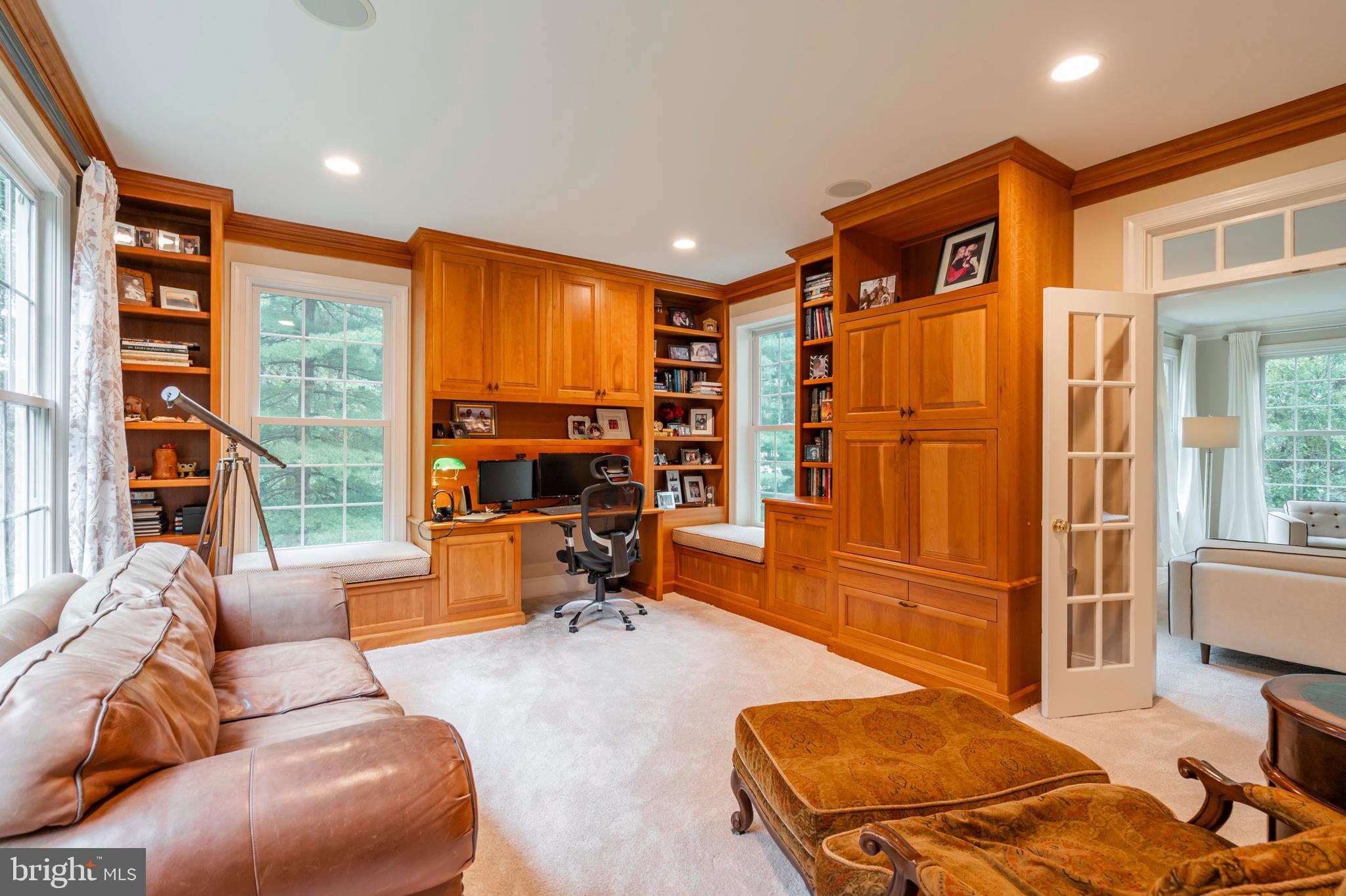 BRIARWOOD - Residential