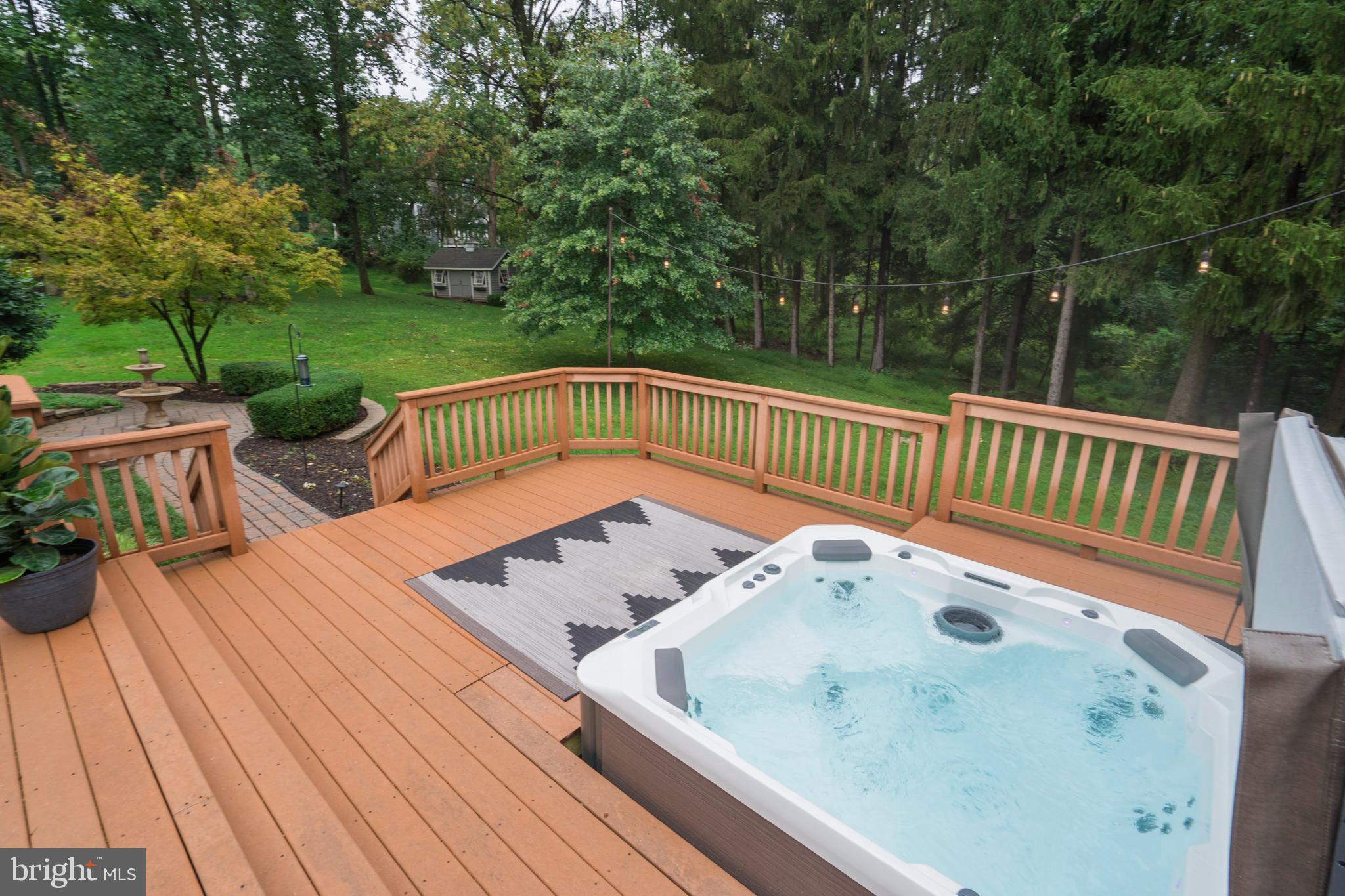 BRIARWOOD - Residential