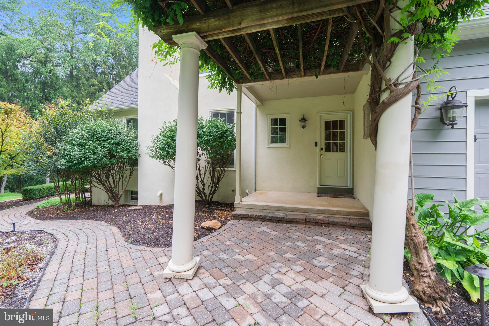 BRIARWOOD - Residential