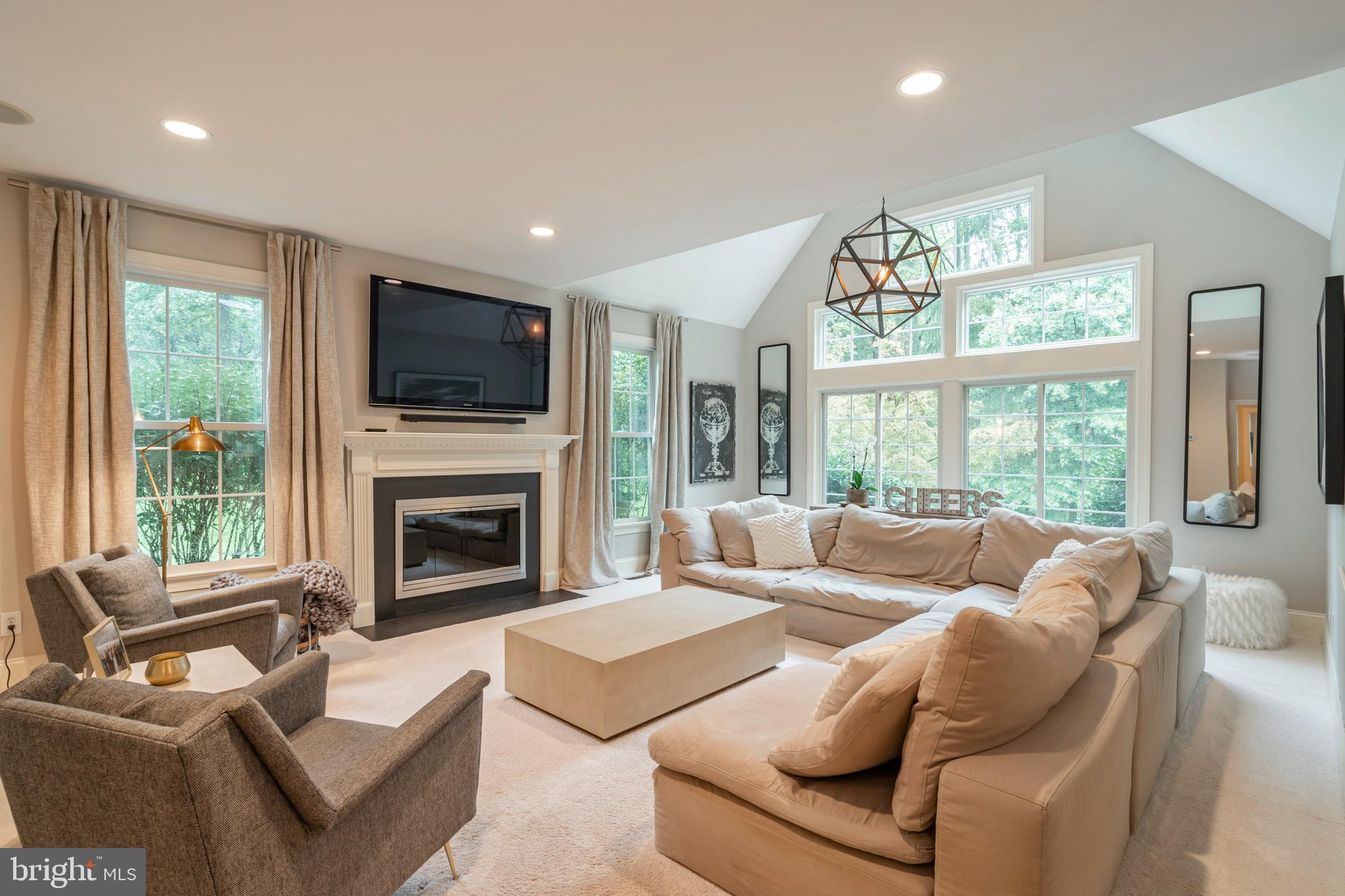 BRIARWOOD - Residential