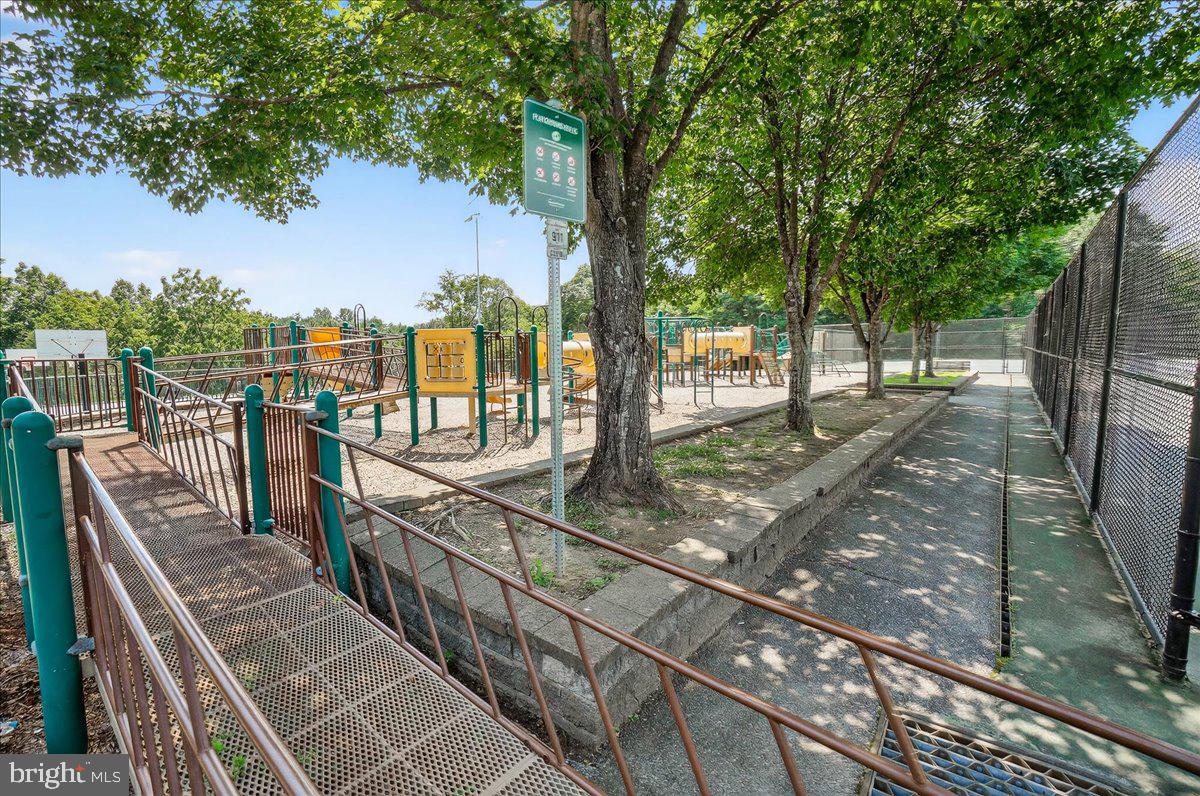 CENTENNIAL OVERLOOK - Residential