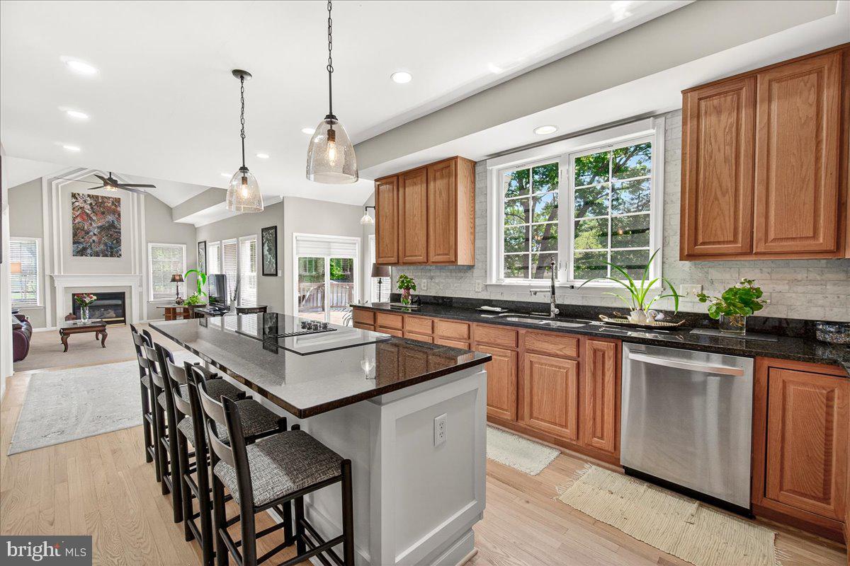 CENTENNIAL OVERLOOK - Residential